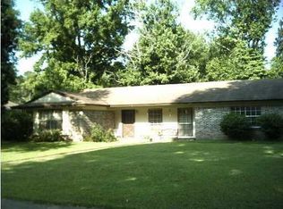 427 Boehle St, Pearl, MS 39208