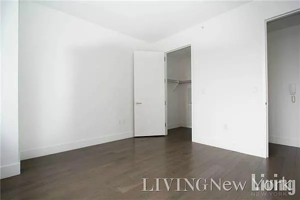 Rented by Living New York | media 5
