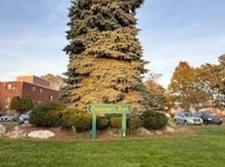 Governors Park Condominium, Winthrop, MA 02152