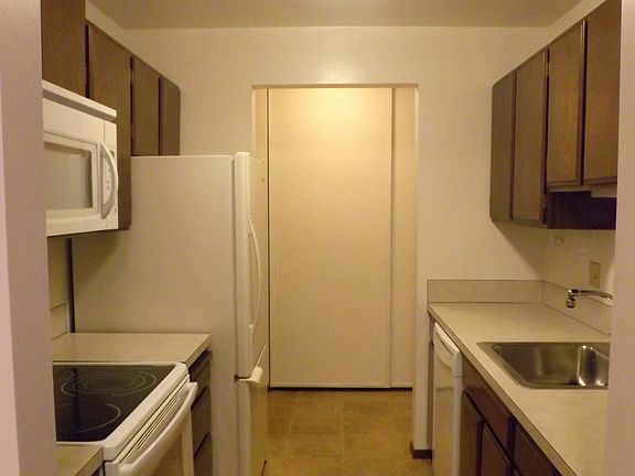 3rd image of 13201 Linden Ave N APT 209A