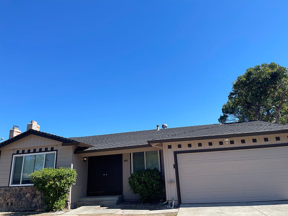 1st image of 84 Cherry Blossom Dr