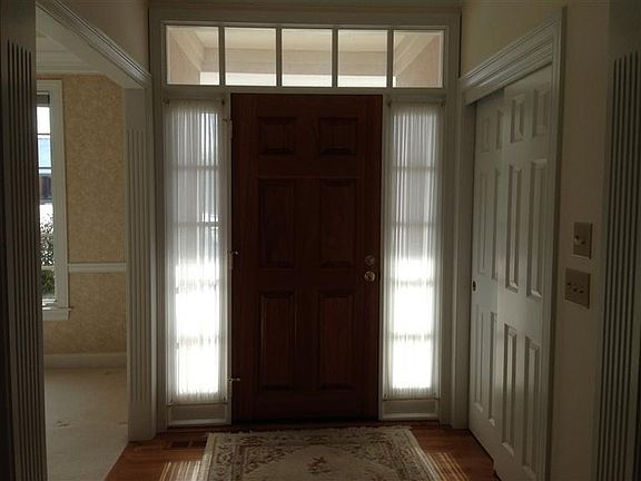 2nd image of 6520 Canterbury Dr