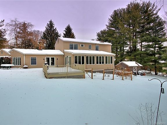 3rd image of 47 Brittany Ave