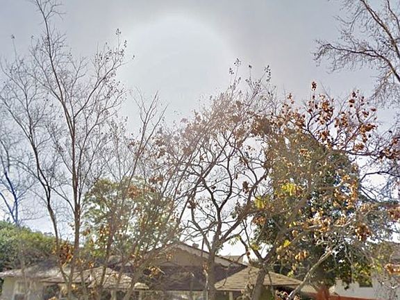 3rd image of 6291 Broadmoor Dr