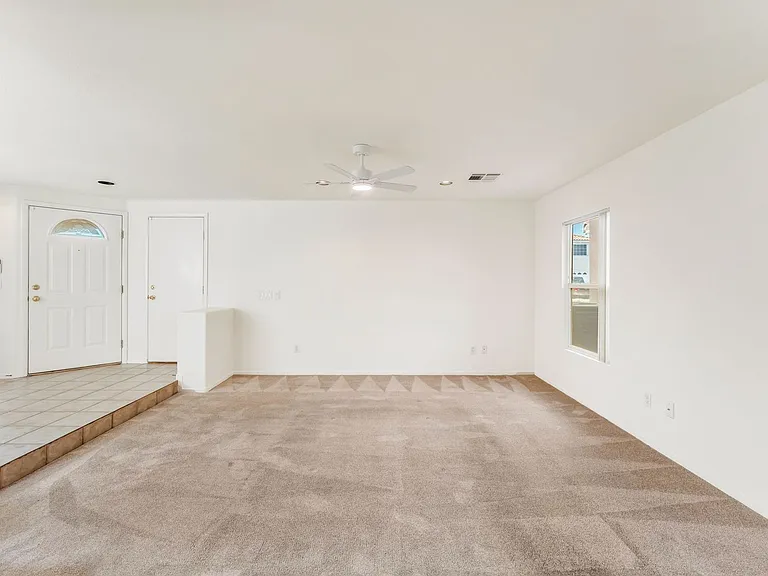 9522 Arrowhead Falls Ct — Photo 6
