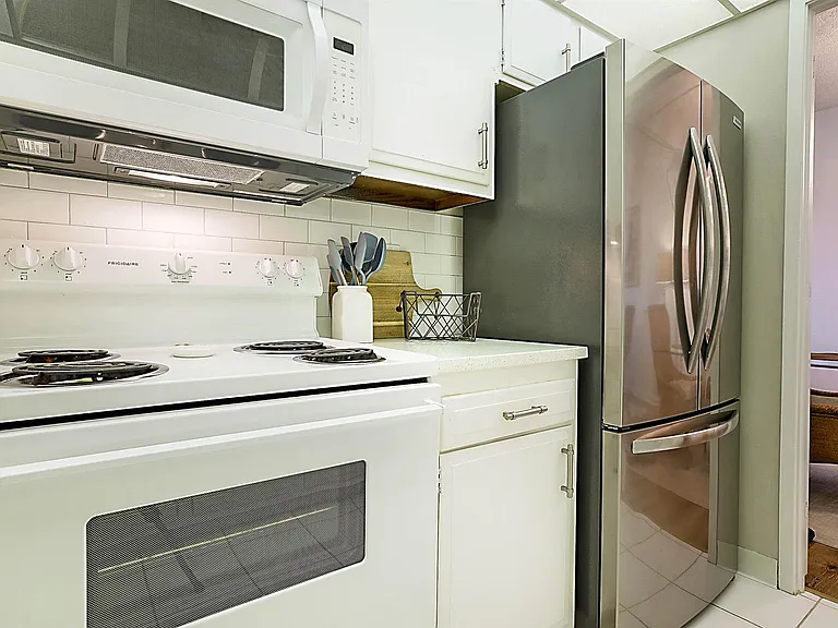 2121 N Ocean Blvd #407W — Photo 18