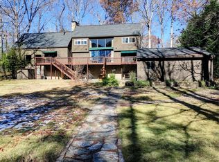 276 Forest Lake Rd, Lawrenceville, GA 30046