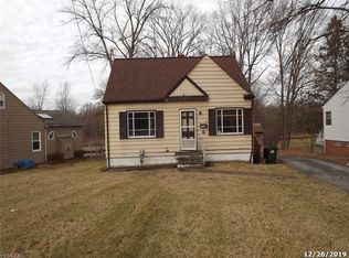 25732 Center Ridge Rd, Westlake, OH 44145