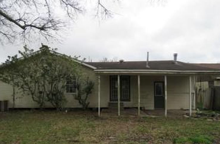 2nd image of 102 1st Ave
