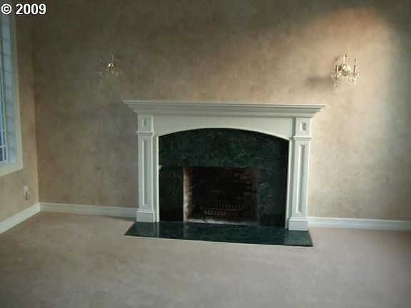 3rd image of 2057 Wellington Dr