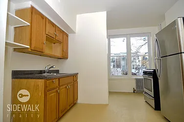 Rented by Sidewalk Realty LLC