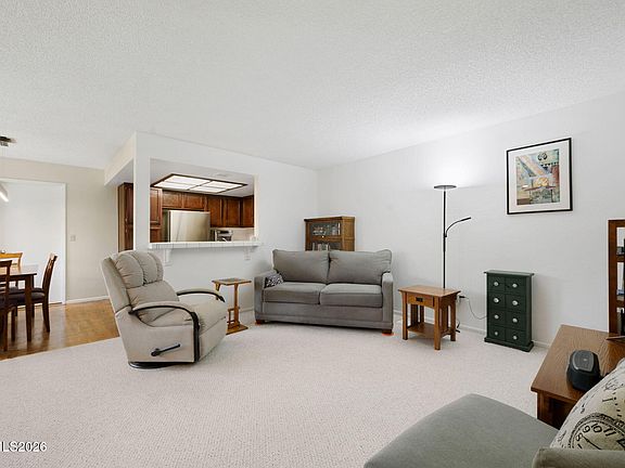 5th image of 1360 Del Rosa Way