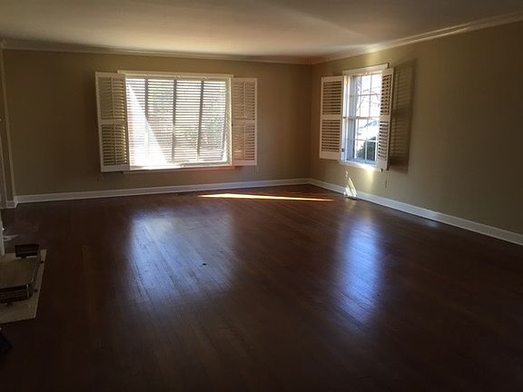 Spacious master bedroom