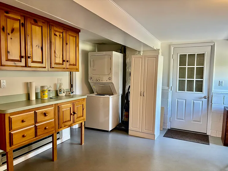 87 Decatur Ave — Photo 14
