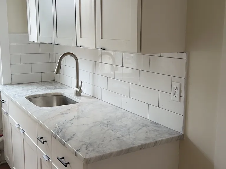 89 Harold St #3 — Photo 3