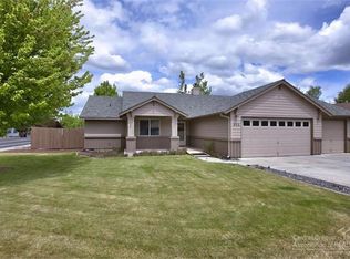 955 NW Oak Pl, Redmond, OR 97756
