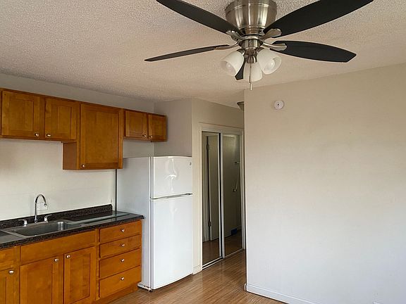 3rd image of 2407 Tusitala St APT 405