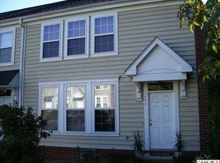 1043 Carrington Pl, Charlottesville, VA 22901