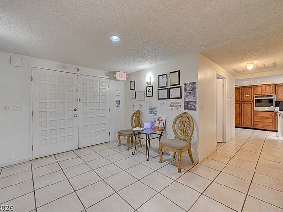 5th image of 1951 Papago Ln