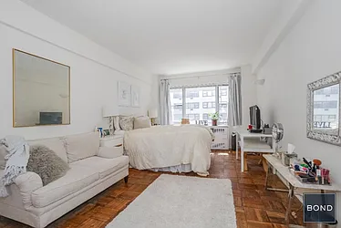 Rented by Bond New York