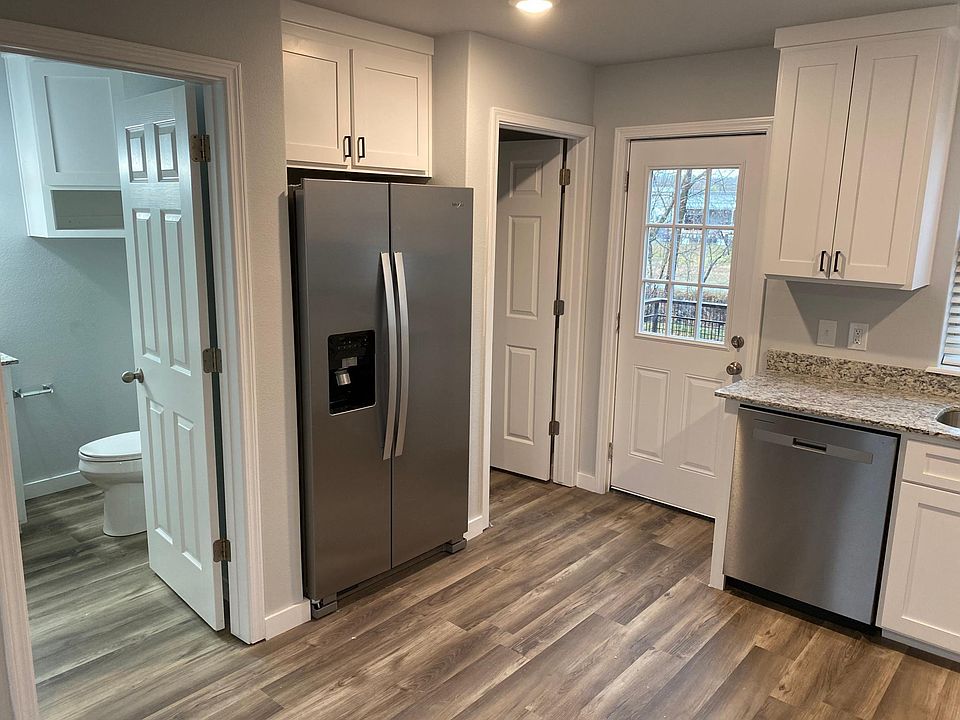 1834 N Scull Creek Dr Fayetteville AR Zillow