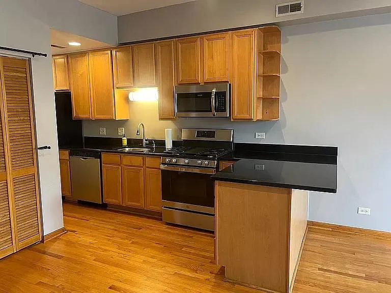 6135 S Drexel Ave #2B — Photo 4