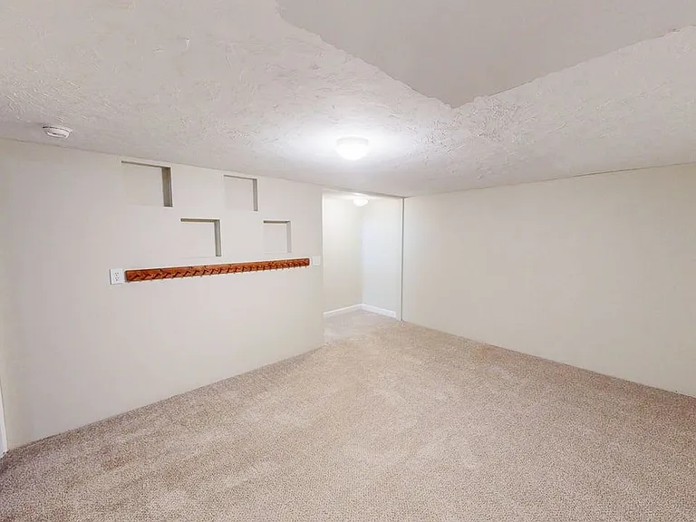 2059 Coleman Dr — Photo 15
