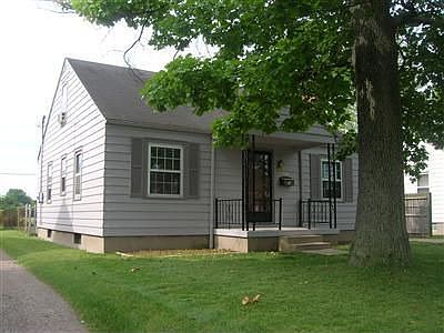 3rd image of 2904 Oxford Ave