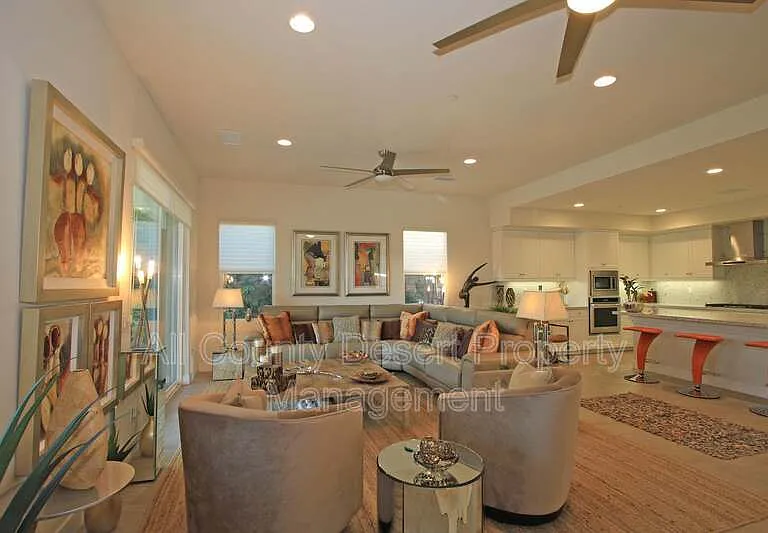 74565 Tesla Dr — Photo 10