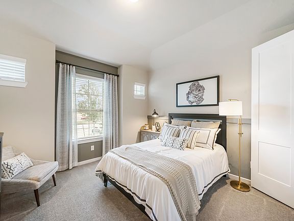3rd image of 30718 Green Acres Ct