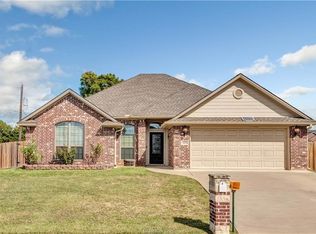 103 Edna Ln, Caldwell, TX 77836