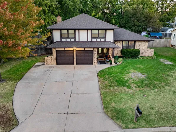 1406 E Maple St, Derby, KS 67037