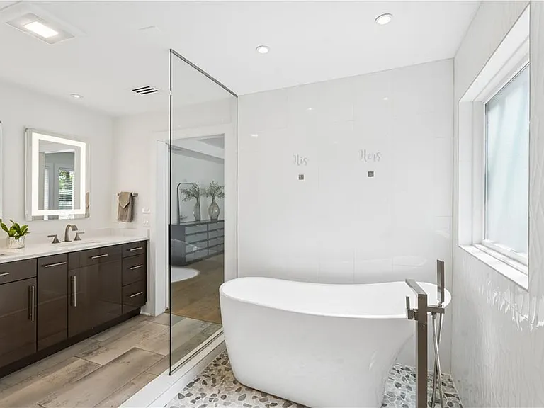 4130 Lower Roswell Rd — Photo 17
