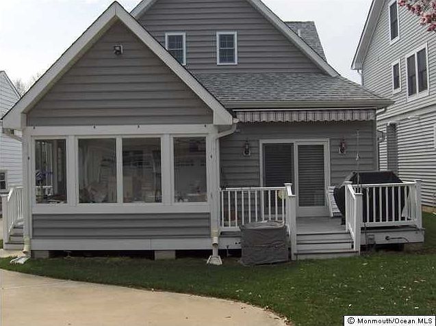 2nd image of 404 Salem Ave