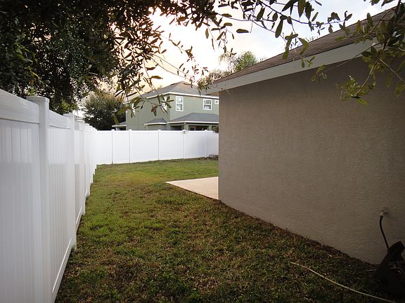 4th image of 5032 Anclote River St