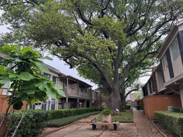 2595 Marilee Ln APT 4, Houston, TX 77057