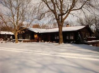 6441 S Edgewater Dr, Beloit, WI 53511