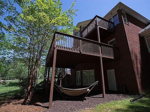 2nd image of 3609 Rosewood Ct