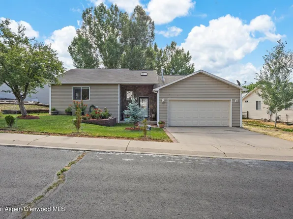 1482 Graham Ct, Rifle, CO 81650