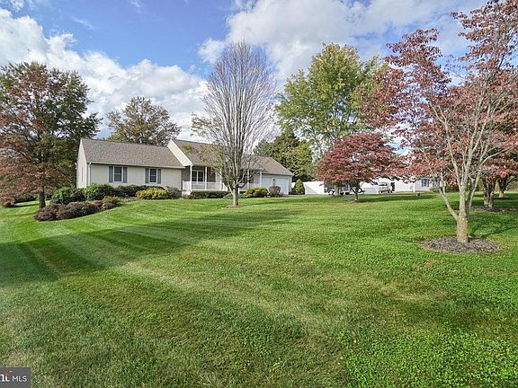 4th image of 12510 Sandra Lee Ct