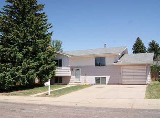 1127 W Hill Rd, Laramie, WY 82072