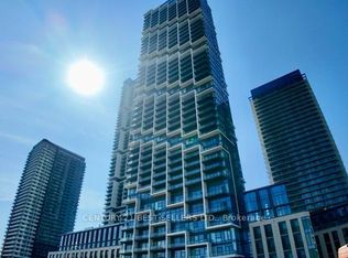 1000 Portage Pkwy #516, Vaughan, ON L4K 0L1