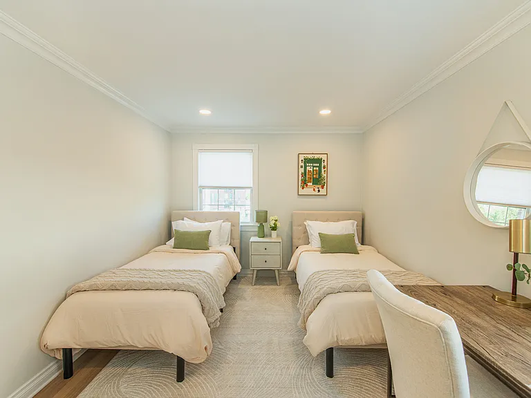 67-75 New England Ave #73G — Photo 24