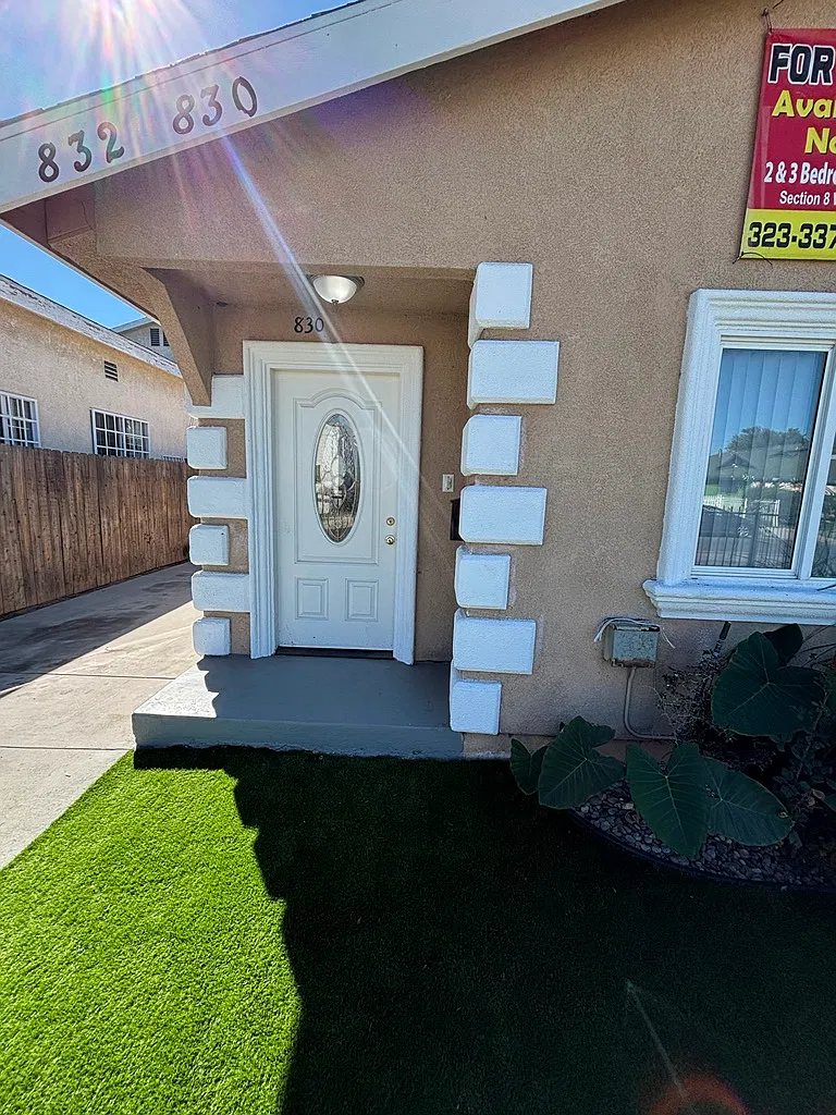 4 bed, 1250 sqft, $3,700 — Photo 2