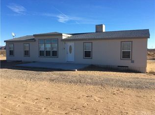 1051 Starshine Ln, Landers, CA 92285