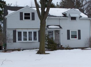 84 Nichols St, Spencerport, NY 14559