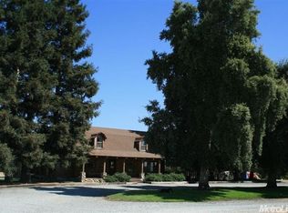 1079 Saint Francis Ave, Modesto, CA 95356