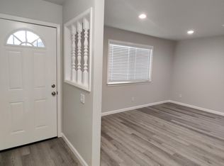 1304 Pierce Dr #B, Clovis, CA 93612