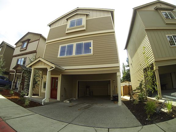 5th image of 1256 Ash Ave Unit 102