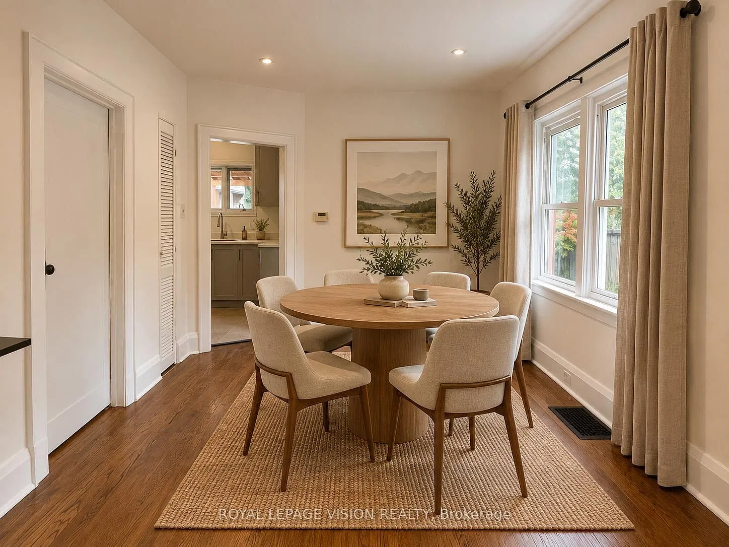 2 bed, $2,300 — Photo 4